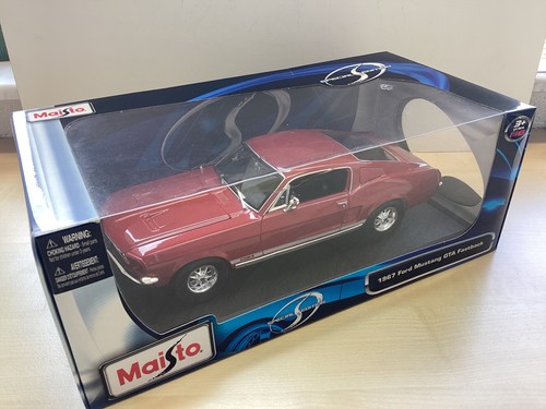 Modellauto maisto 1967 - 1967, ford