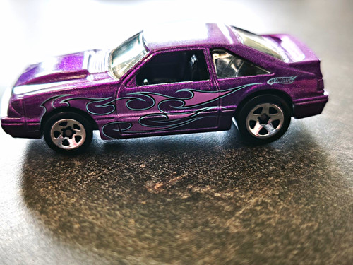 Hot wheels ford - ford, mustang
