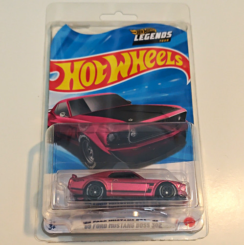 Hot wheels legends - hot, tour