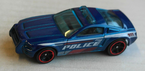 Hot wheels ford mustang - hot, gt