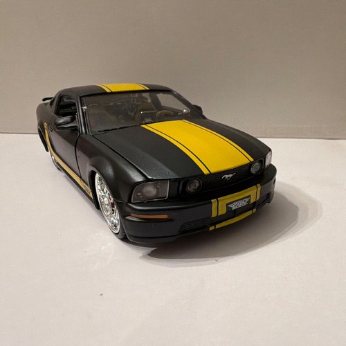 Maisto ford mustang - maisto,