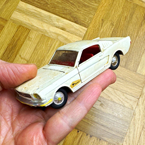 Dinky toys ford mustang - dinky,